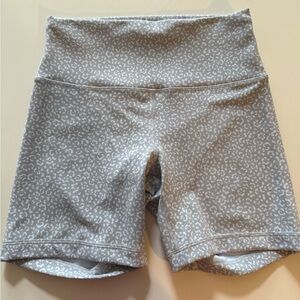 Wunder Train Shorts